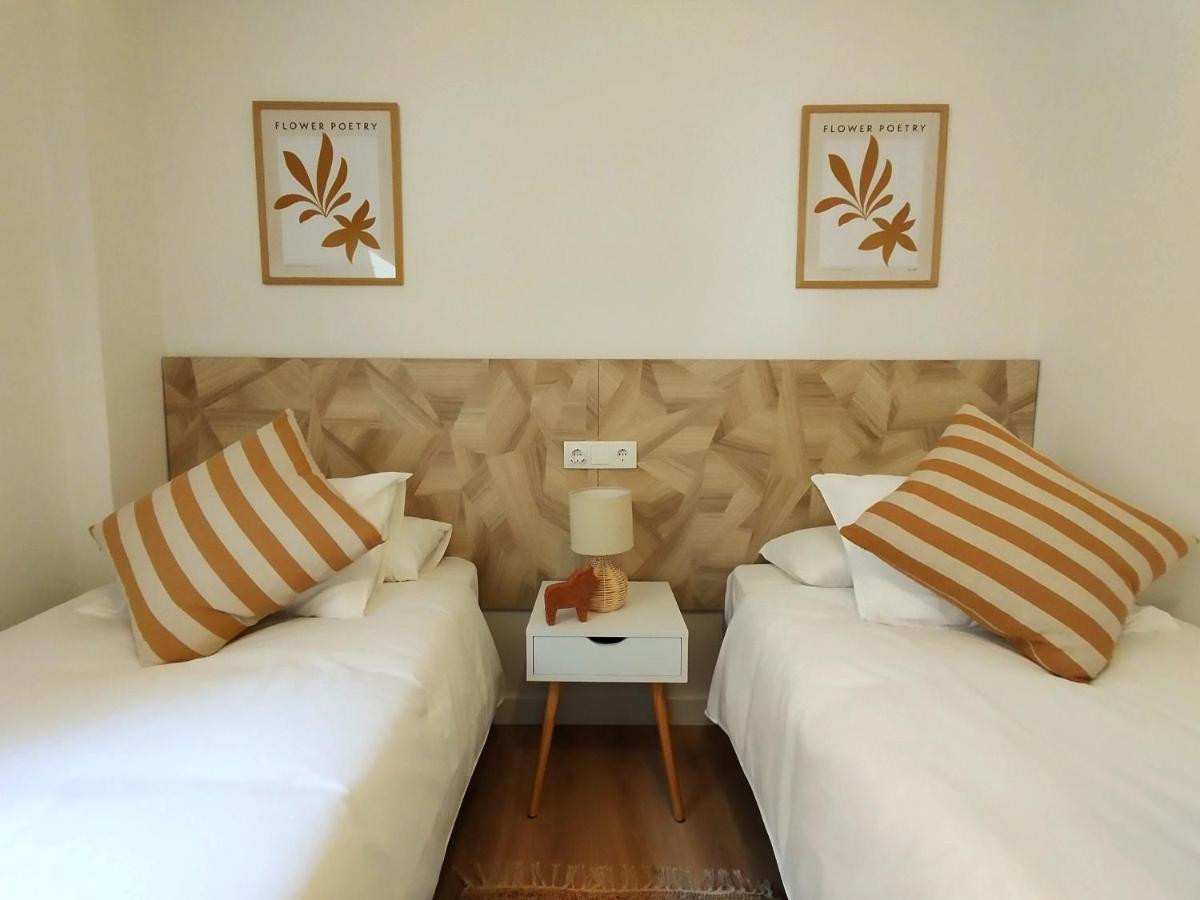 Apartamento Junto A Ayuntamiento Y Playa กิฮอน ภายนอก รูปภาพ
